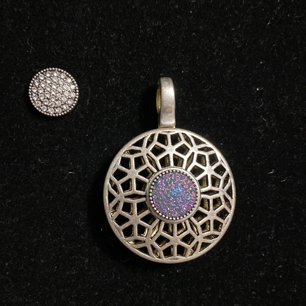 Second Act Enhancer w/magnetic bail, reversible, interchangeable magnetic insert